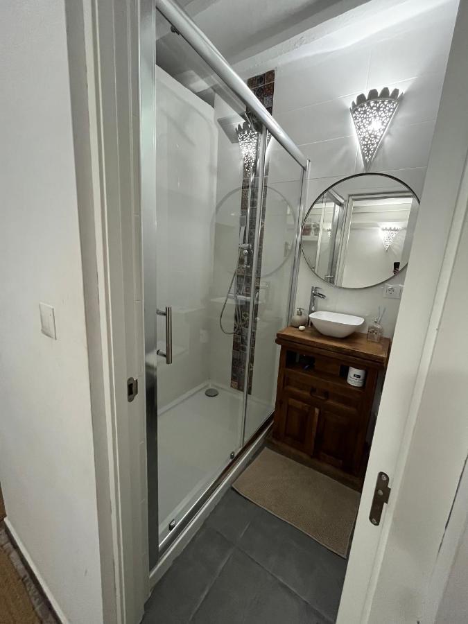 Two Bedroom Apartment With Fantastic Sea View Вильяхойоса Экстерьер фото